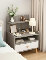 Mesa de Noche con Repisas